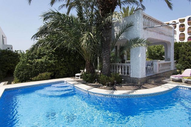 Foto 1 de Chalet en venta en calle Moxo de 4 habitaciones con terraza y piscina