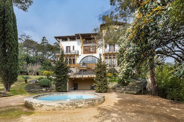 Foto 1 de Casa en venda a plaza De la Vila de 46 habitacions amb terrassa i piscina