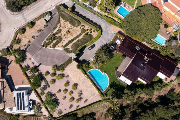 Foto 2 de Chalet en venta en calle De Sant Jaume de 6 habitaciones con terraza y piscina