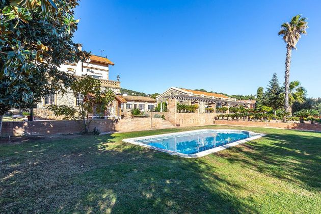 Foto 2 de Chalet en venta en calle De Sant Pere de 5 habitaciones con terraza y piscina