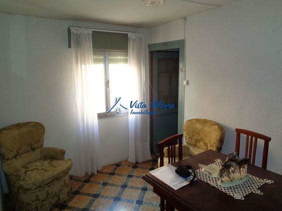Foto 2 de Casa en venda a Castañares de Rioja de 3 habitacions i 177 m²