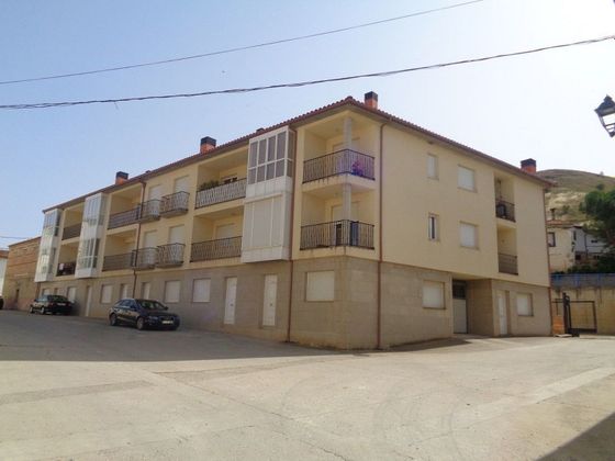 Foto 1 de Pis en venda a Baños de Rioja de 2 habitacions amb terrassa i calefacció