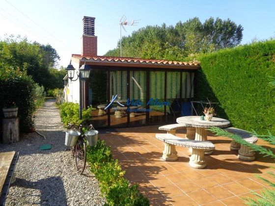 Foto 1 de Xalet en venda a Castañares de Rioja de 5 habitacions amb terrassa i jardí