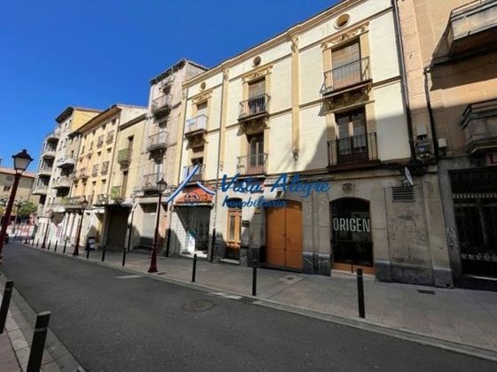 Foto 1 de Pis en venda a calle Arrabal de 4 habitacions amb terrassa i balcó