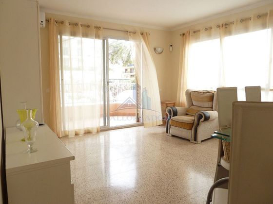 Foto 1 de Pis en venda a Can Pastilla - Les Meravelles - S'Arenal de 3 habitacions amb balcó i aire acondicionat