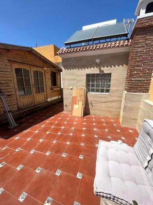 Foto 1 de Venta de chalet en La Línea de la Concepción ciudad de 3 habitaciones con terraza y garaje