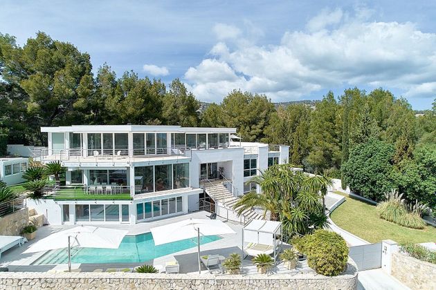Foto 2 de Casa adossada en venda a Son Vida de 8 habitacions amb terrassa i piscina