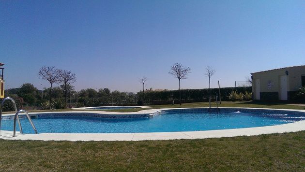 Foto 2 de Pis en venda a Costa Esuri de 2 habitacions amb terrassa i piscina