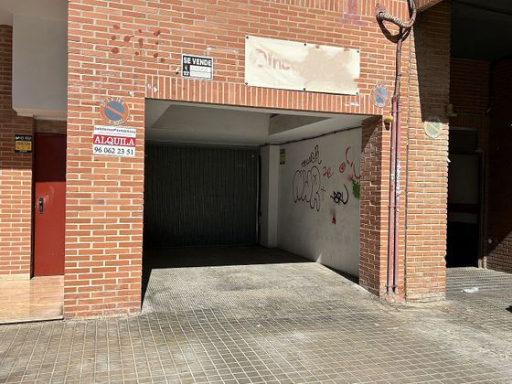 Foto 2 de Alquiler de garaje en calle De Josep Maria Bayarri de 10 m²