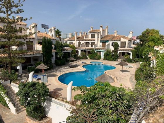 Foto 1 de Pis en venda a Cabo Roig - La Zenia de 4 habitacions amb terrassa i piscina