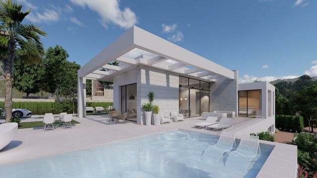 Foto 1 de Venta de casa en Castilblanco de los Arroyos de 3 habitaciones con terraza y piscina