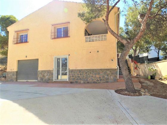 Foto 2 de Xalet en venda a Los Puertos de 6 habitacions amb terrassa i garatge