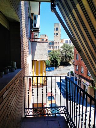 Foto 2 de Dúplex en venda a Zona Mercat de 3 habitacions amb terrassa i balcó