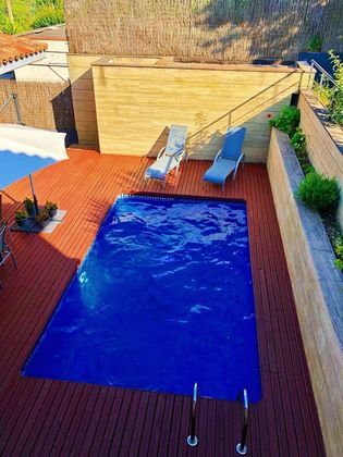 Foto 2 de Venta de chalet en Castellnou - Can Mir - Sant Muç de 3 habitaciones con terraza y piscina