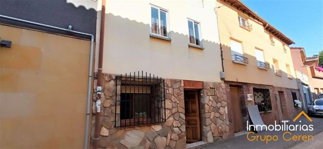 Foto 1 de Casa en venda a Canillas de Río Tuerto de 3 habitacions i 135 m²