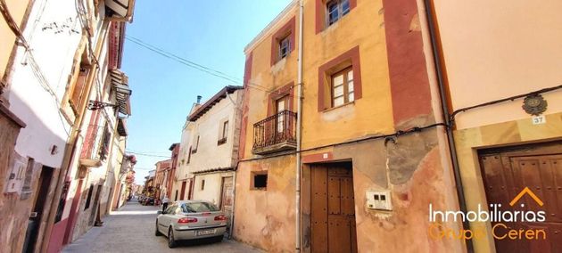 Foto 2 de Casa en venda a Grañón de 7 habitacions amb terrassa i garatge