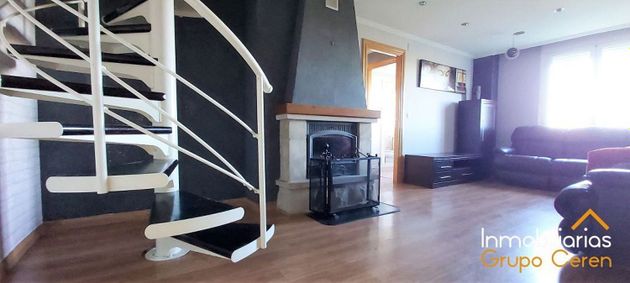Foto 1 de Dúplex en venta en Villalobar de Rioja de 4 habitaciones con garaje y calefacción
