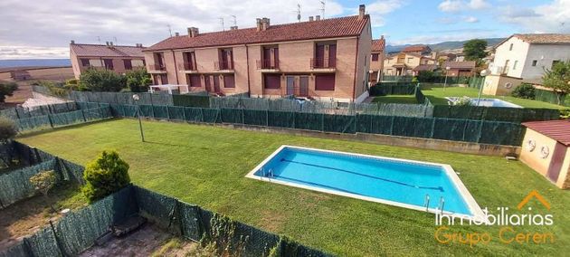 Foto 1 de Casa en venda a Canillas de Río Tuerto de 3 habitacions amb terrassa i piscina