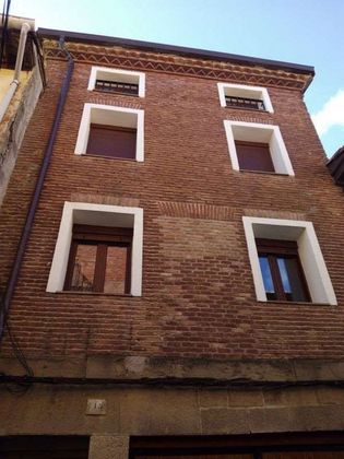 Foto 2 de Casa en venda a Grañón de 8 habitacions amb terrassa i garatge