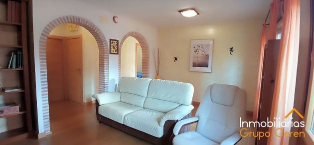 Foto 2 de Piso en venta en Santo Domingo de la Calzada de 2 habitaciones con terraza y calefacción