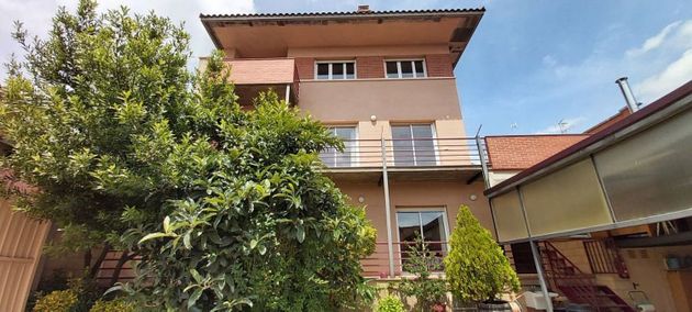 Foto 1 de Venta de casa en Badarán de 6 habitaciones con terraza y garaje