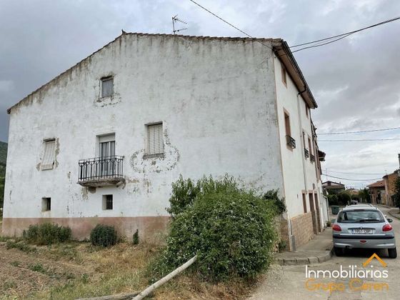 Foto 2 de Casa en venda a Santurde de Rioja de 4 habitacions i 402 m²