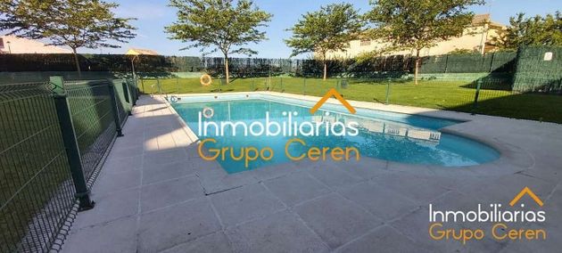 Foto 1 de Estudi en venda a Grañón amb terrassa i piscina