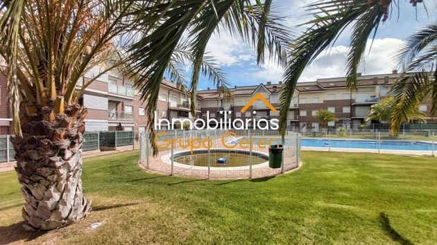 Foto 1 de Piso en venta en Alesanco de 2 habitaciones con terraza y piscina