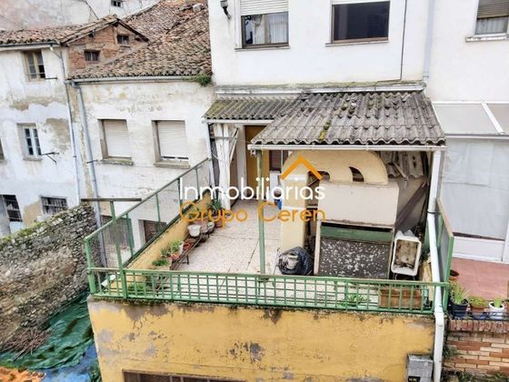Foto 2 de Piso en venta en Santo Domingo de la Calzada de 4 habitaciones con terraza y calefacción
