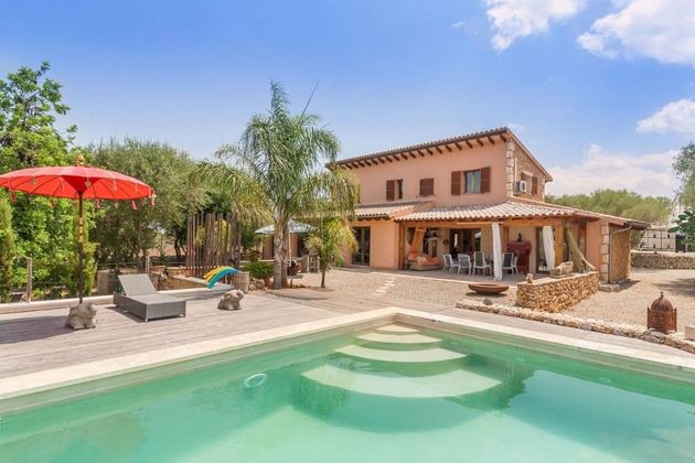 Foto 1 de Casa en venta en Llubí de 4 habitaciones con terraza y piscina
