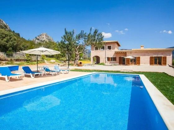 Foto 2 de Casa en venta en Bunyola de 5 habitaciones con terraza y piscina