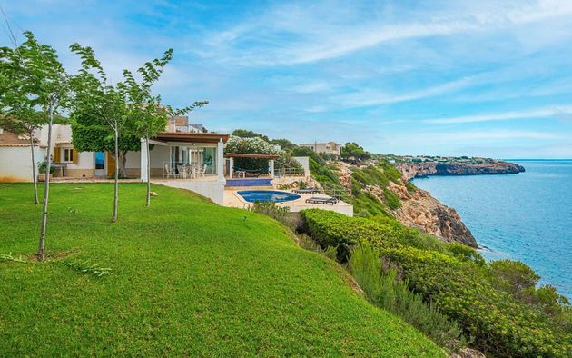 Foto 1 de Chalet en venta en Cala Pi-Vallgornera de 4 habitaciones con terraza y piscina