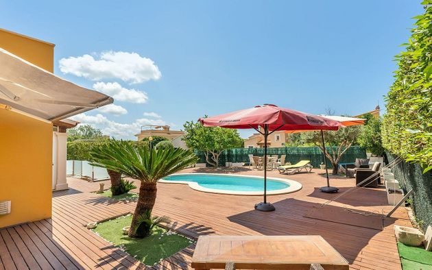 Foto 2 de Venta de chalet en Campos de 3 habitaciones con terraza y piscina
