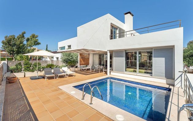 Foto 1 de Xalet en venda a El Coll d'en Rabassa de 4 habitacions amb terrassa i piscina