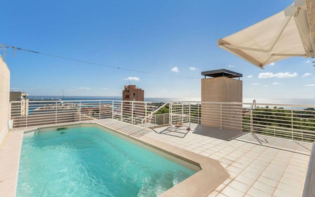 Foto 1 de Àtic en venda a La Bonanova - Portopí de 4 habitacions amb terrassa i piscina