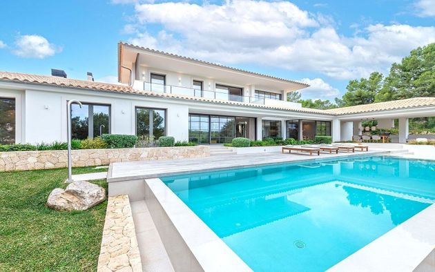 Foto 1 de Xalet en venda a La Bonanova - Portopí de 4 habitacions amb terrassa i piscina