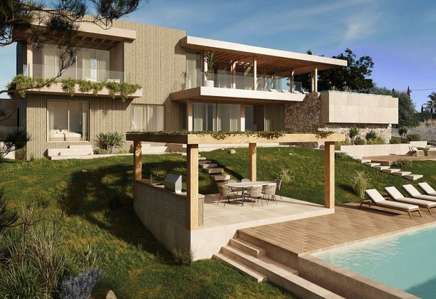 Foto 1 de Venta de chalet en Cala Vinyes de 5 habitaciones con terraza y piscina
