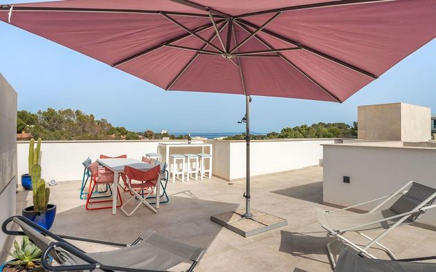 Foto 2 de Venta de chalet en Cala Vinyes de 3 habitaciones con terraza y piscina