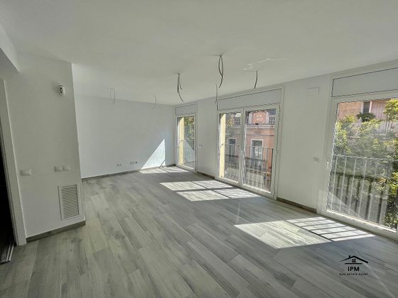 Foto 1 de Dúplex en venda a calle Francesc Macia de 2 habitacions amb garatge i balcó