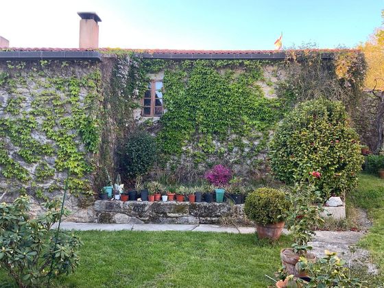 Foto 2 de Casa en venda a Irixoa de 14 habitacions amb terrassa i jardí