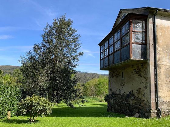 Foto 1 de Xalet en venda a Moeche de 4 habitacions amb terrassa i jardí