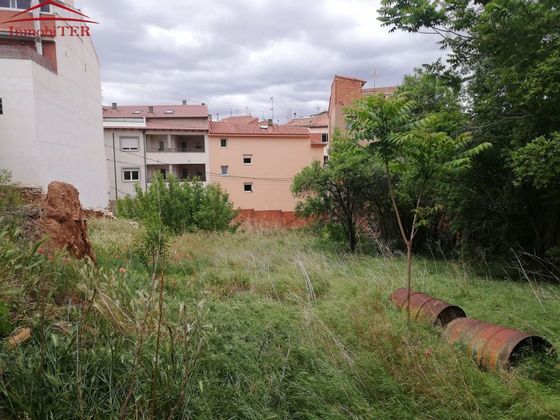 Foto 2 de Venta de terreno en Centro - Teruel de 529 m²
