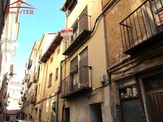 Foto 1 de Xalet en venda a Centro - Teruel de 4 habitacions amb balcó
