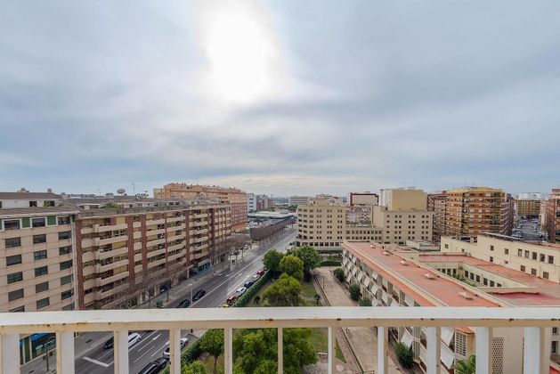 Foto 1 de Pis en venda a avenida De Borriana de 4 habitacions amb terrassa i balcó