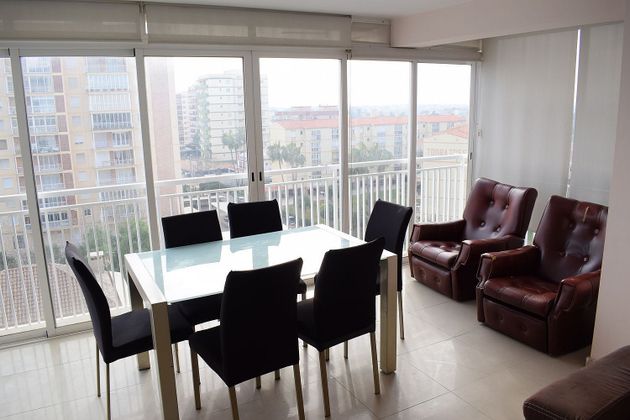 Foto 2 de Piso en venta en avenida Ferrandis Salvador de 3 habitaciones con terraza y piscina