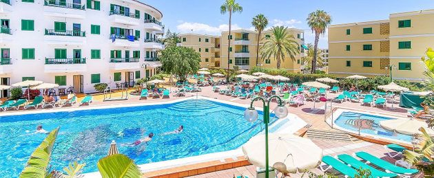 Foto 1 de Pis en venda a avenida De Tenerife Maspalomas Las Palmas de 1 habitació amb piscina i balcó