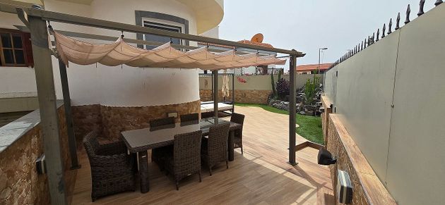 Foto 2 de Casa en lloguer a San Fernando de 3 habitacions amb terrassa i piscina
