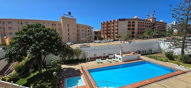 Foto 1 de Pis en venda a Playa del Inglés de 1 habitació amb piscina i ascensor