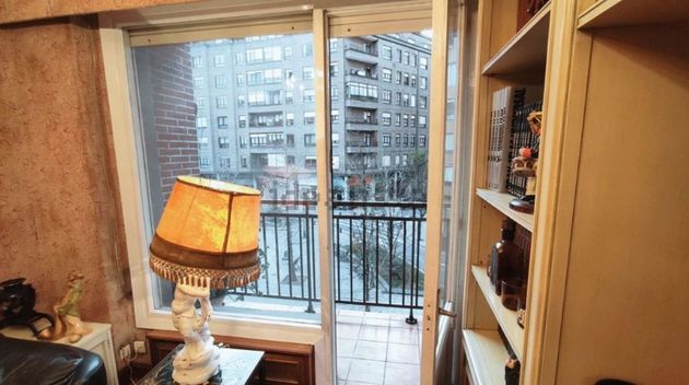Foto 2 de Piso en venta en Basurtu de 5 habitaciones con balcón y calefacción