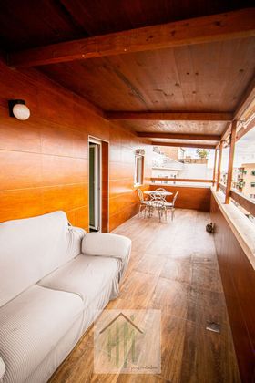 Foto 2 de Àtic en venda a Carolinas Altas de 4 habitacions amb terrassa i aire acondicionat